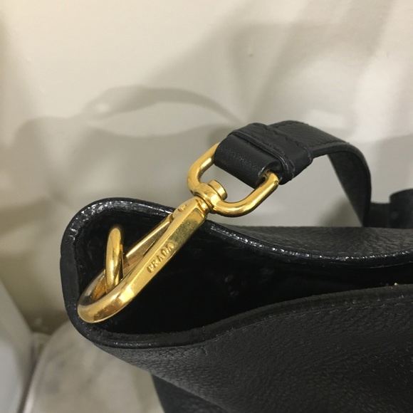 Prada Vitello Daino two way bag - Picture 5 of 15